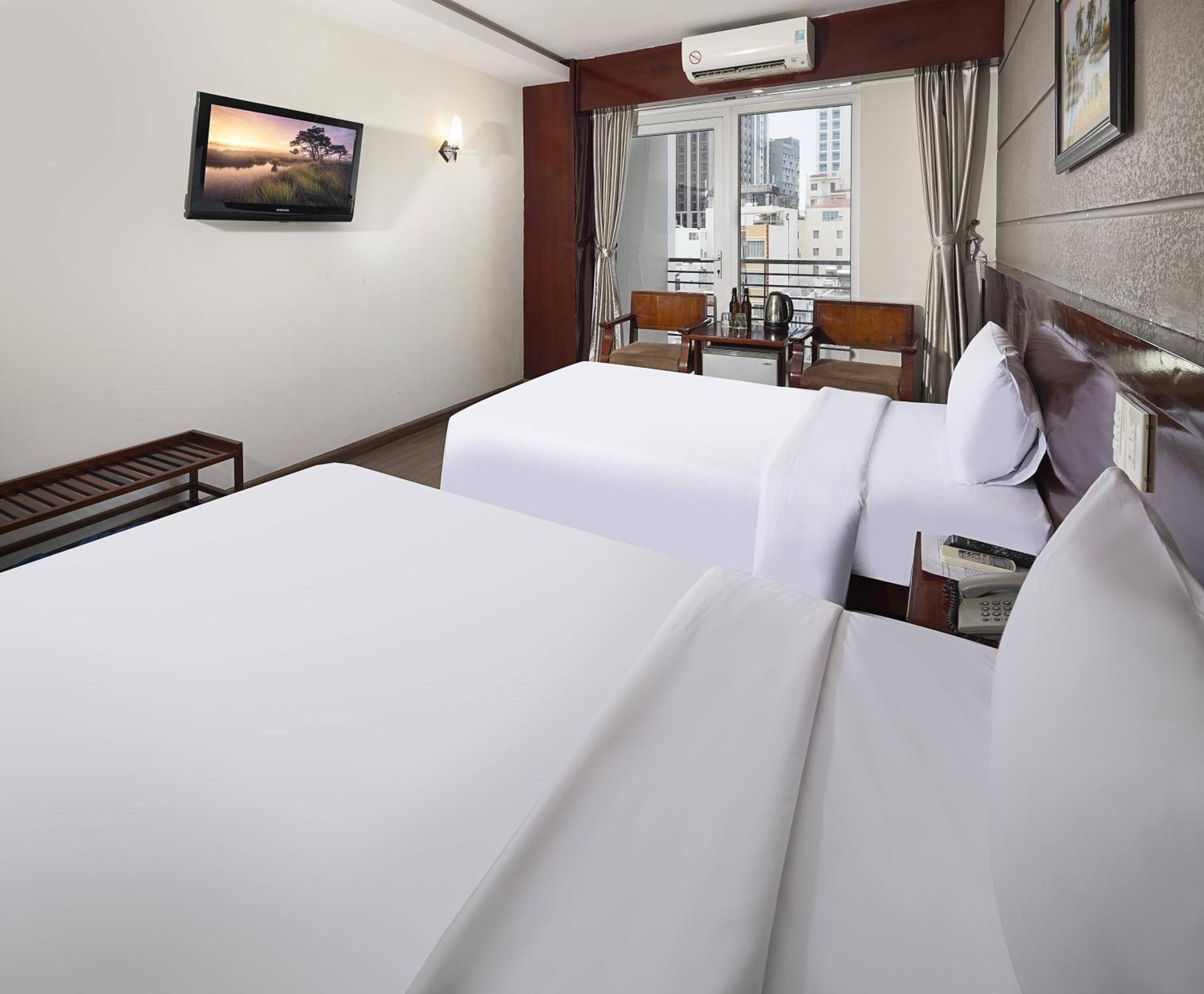 Wintersea Hotel Nha Trang Extérieur photo